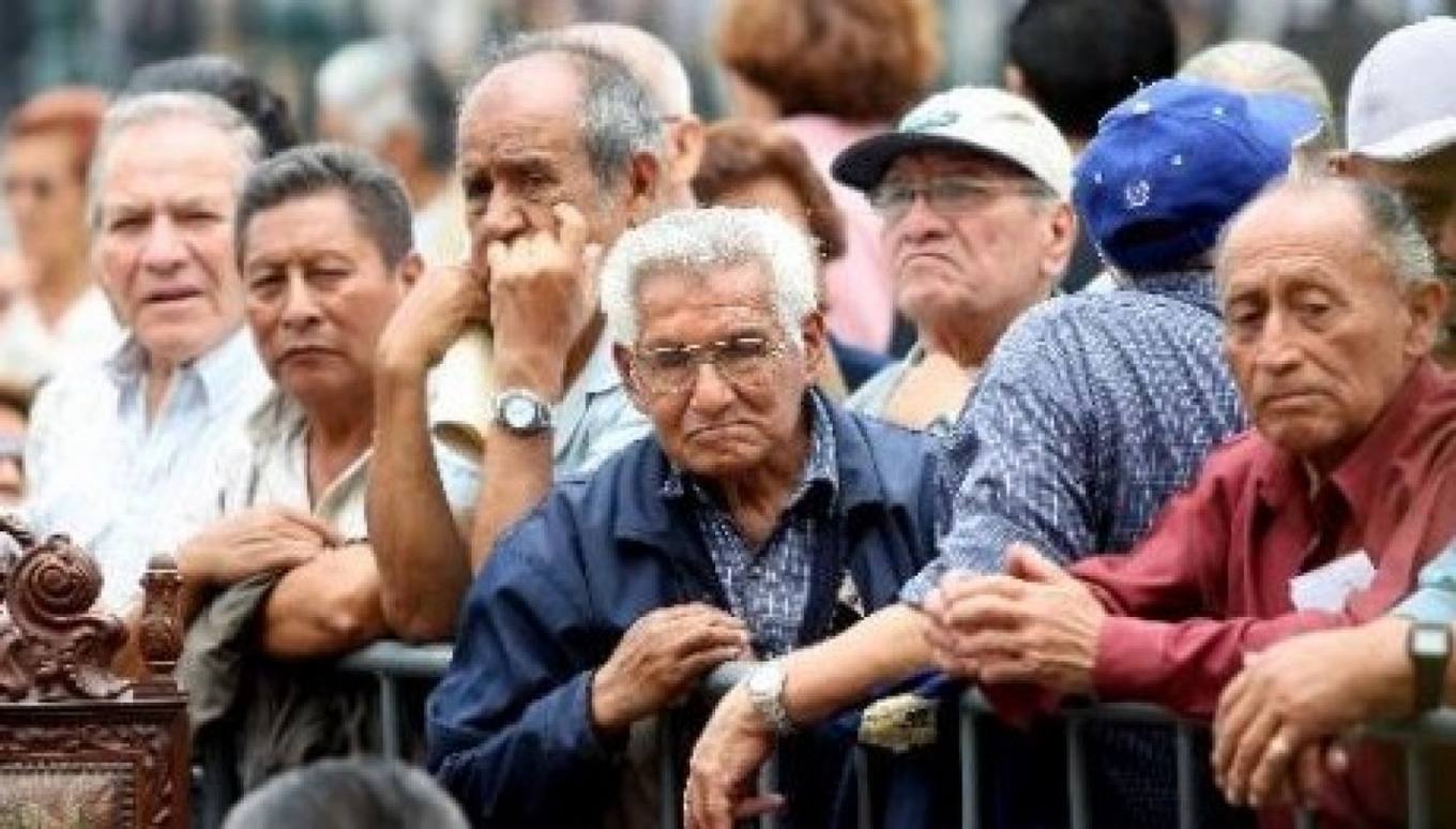 Photo of A los jubilados les cuesta 70% más caro vivir