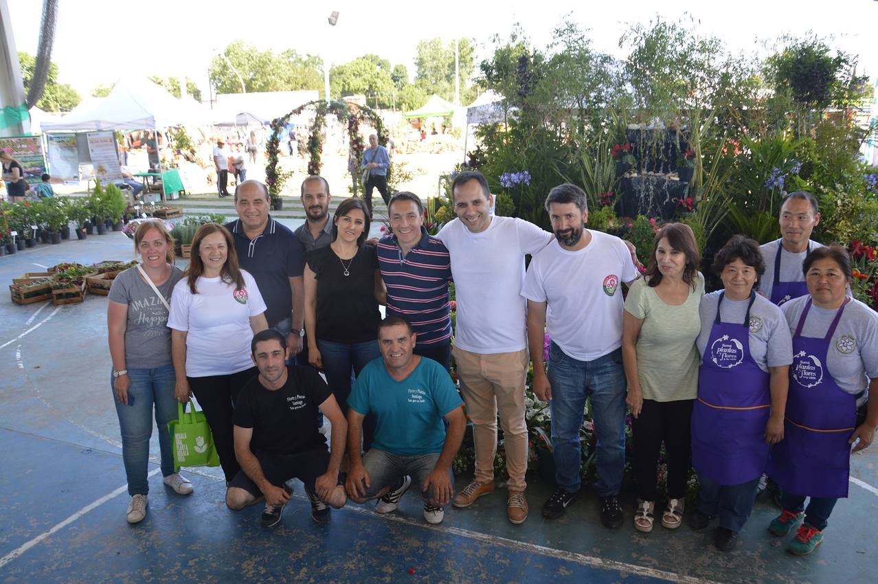 Photo of Una vuelta esperada: Watson celebró el retorno de la Fiesta de la Flor