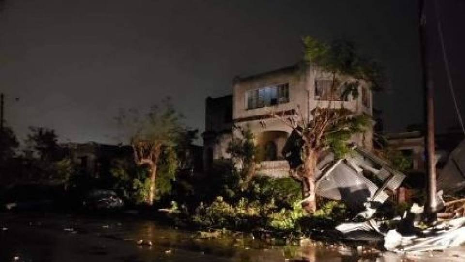 Photo of Cuba sufrió un intenso tornado que dejó un saldo de tres muertos