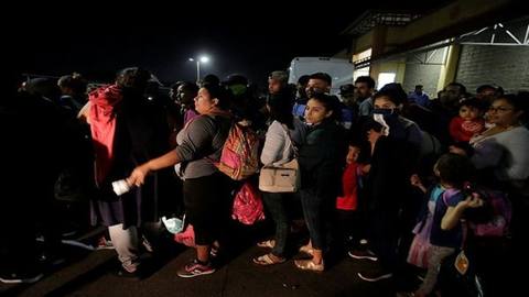 Photo of Una nueva oleada de migrantes partió hacia Estados Unidos