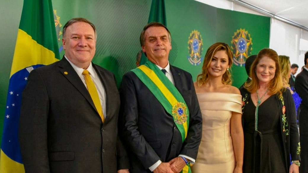 Photo of La política exterior de Bolsonaro atrasa un siglo