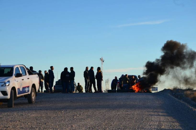 Photo of La petrolera china Sinopec frenó sus operaciones en Santa Cruz  y el gremio le respondió con un paro total