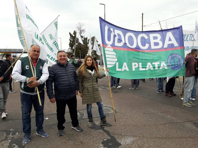 Photo of «¡Basta de circo mediático!»: Sindicatos repudian campaña publicitaria de Vidal en las escuelas