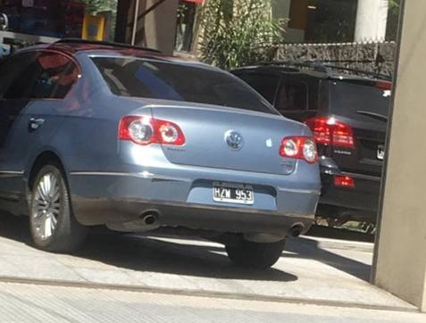 Photo of Candidato de Cambiemos atropella a mujer y su hija y huye