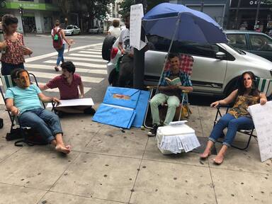 Photo of Organizaciones del Ateneo Néstor Kirchner se manifiestan contra el tarifazo en La Plata