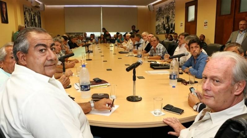 Photo of El sindicalismo se une para enfrentar a Macri: CGERA y la CGT, en defensa de la producción nacional