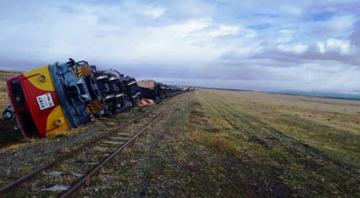 Photo of Descarriló tren de YCRT con 490 toneladas de carbón: denuncian falta de mantenimiento