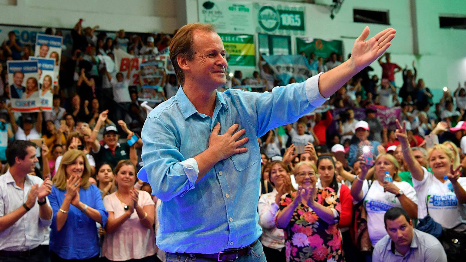 Photo of Entre Ríos: Macri muerde el polvo de la derrota a manos del PJ