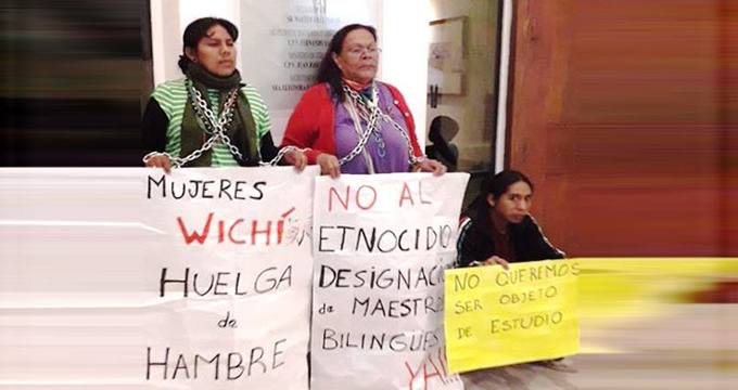 Photo of Mujeres wichi en huelga de hambre y encadenadas