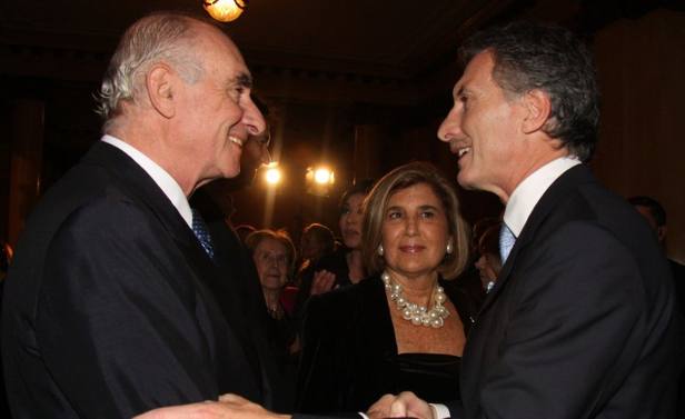 Photo of Duhalde: “Macri está como estaba De la Rúa”