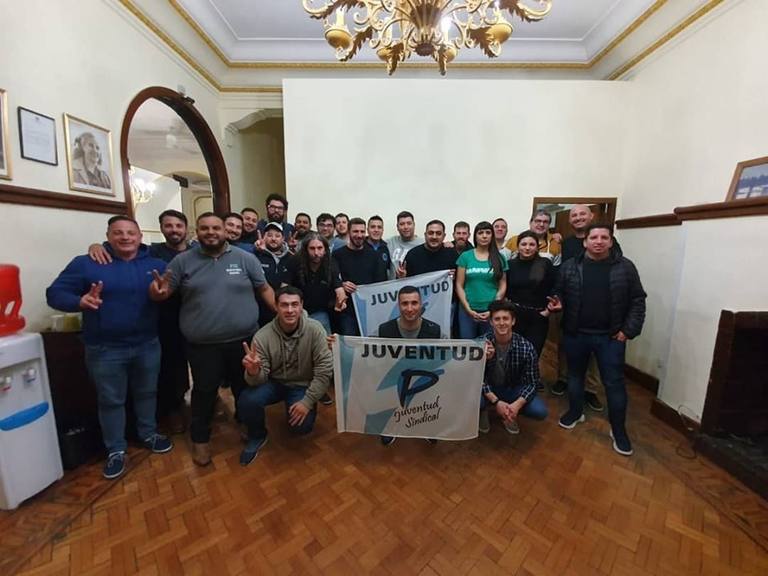 Photo of La Juventud Sindical Nacional se reunió con la Corriente Federal