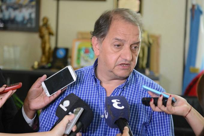 Photo of NO al cierre de la Universidad de Chubut: Linares cruzó al gobernador Arcioni