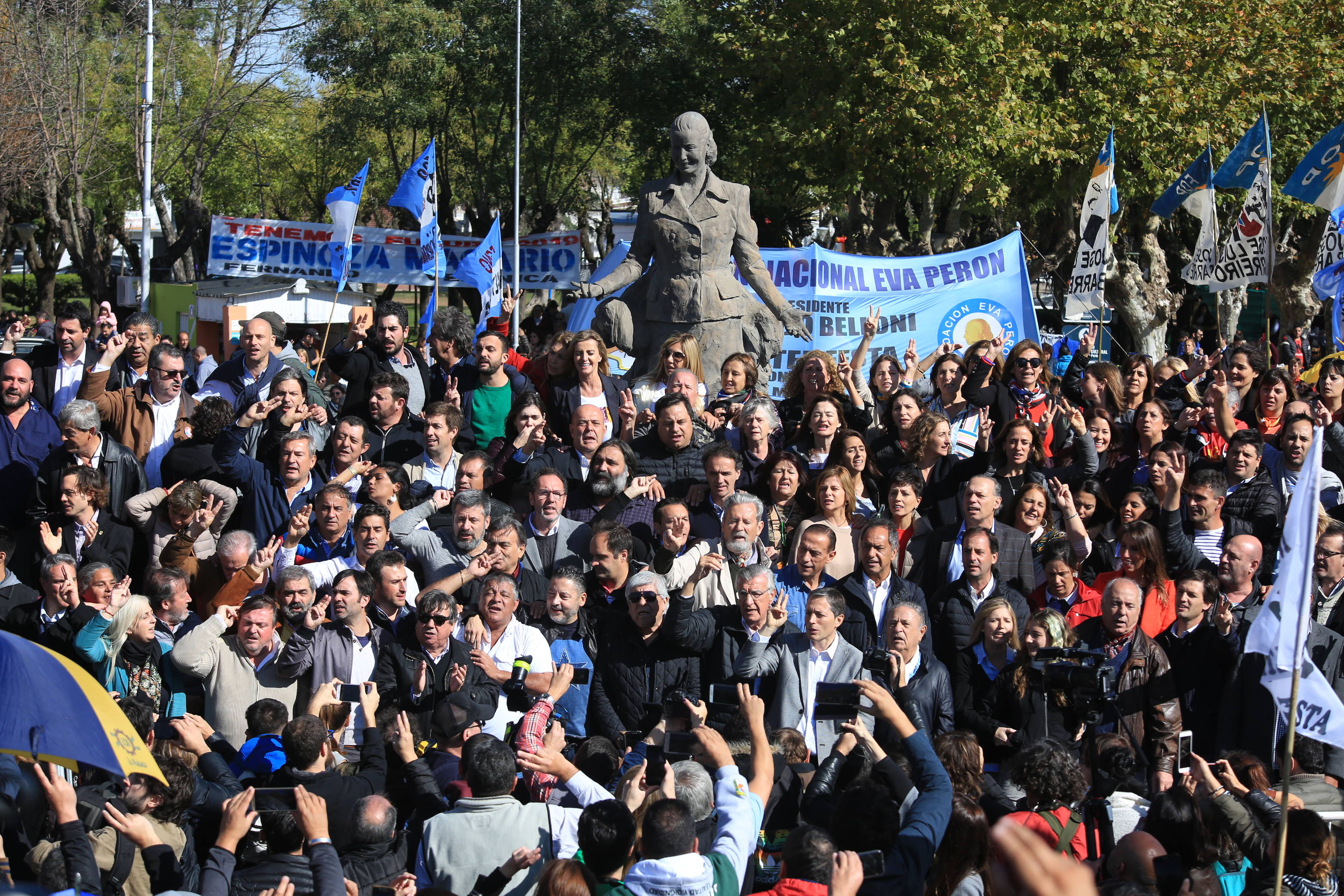 Photo of El Partido Justicialista bonaerense homenajeó a Evita a 100 años de su nacimiento