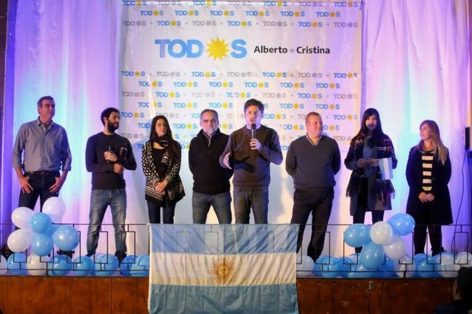 Photo of Durañona acompañó a Kicillof en una recorrida por Areco