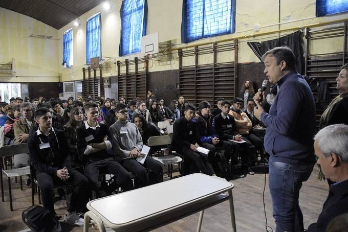 Photo of Alte. Brown: Cascallares encabezó la instancia distrital del Parlamento Juvenil 2019