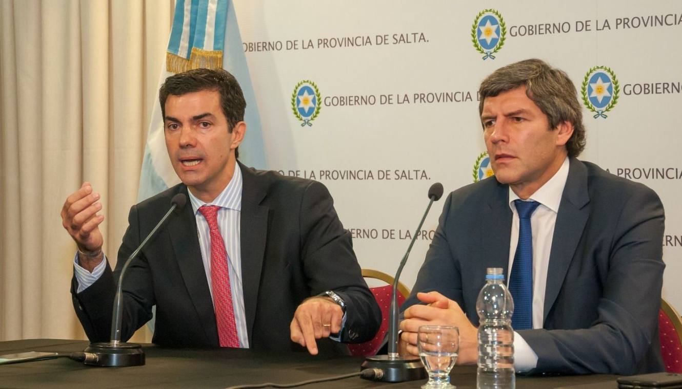 Photo of Salta: Micrófonos, dron y mala gente hacen renunciar a Jefe de Gabinete