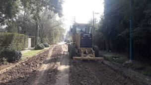 Photo of Escobar: Continuan las obras de pavimentación en varias localidades del partido
