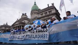 Photo of Trabajadores de Vialidad exigen discutir paritarias sin aprietes del Gobierno
