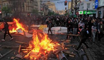 Photo of Chile, neoliberalismo en llamas: Piñera no gobierna bajo rebelión social