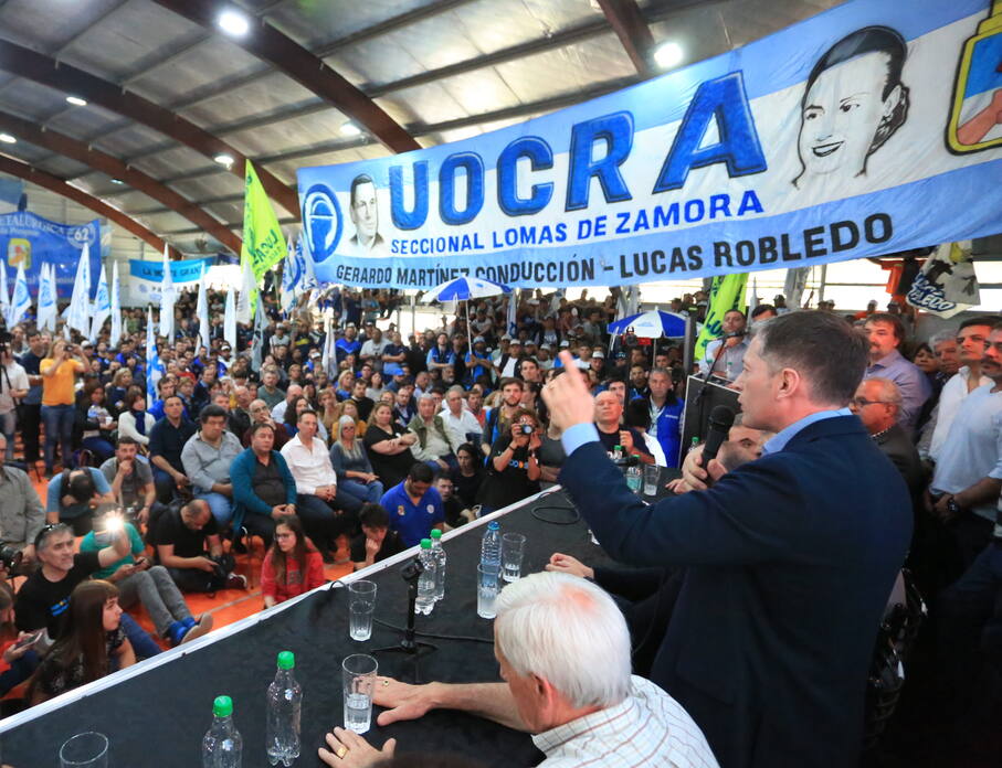 Photo of Gray participó en plenario sindical y se reunió con el candidato uruguayo Daniel Martínez