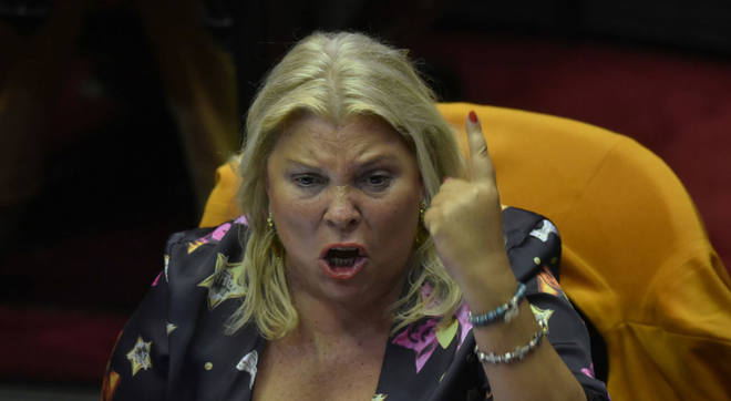 Photo of Ultraminoritario y opositor: Carrió convoca pero todos se bajan del acto por Nisman