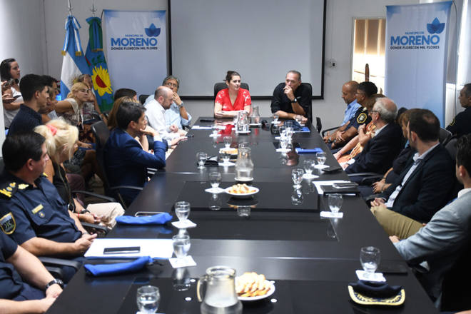 Photo of Mariel Fernández recibió al ministro de Seguridad Sergio Berni