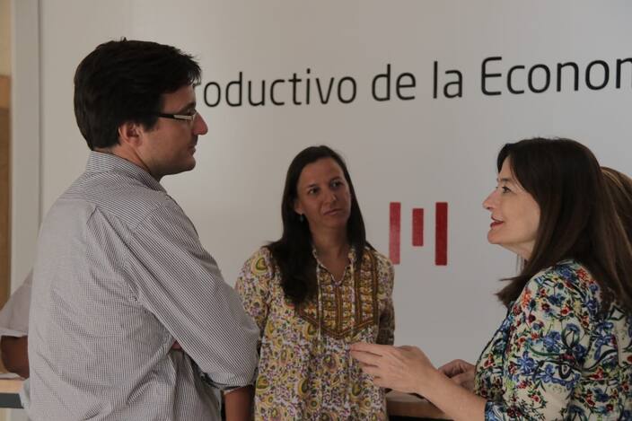 Photo of Lucas Ghi y Estela Díaz recorrieron el Polo Productivo de la Economía Social de Morón