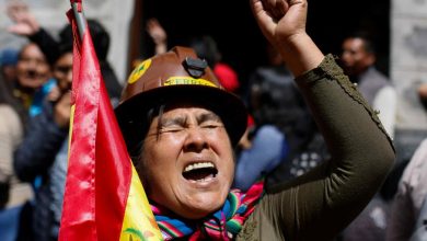 Photo of Paro y corte de rutas: el pueblo boliviano, de pie contra la dictadura