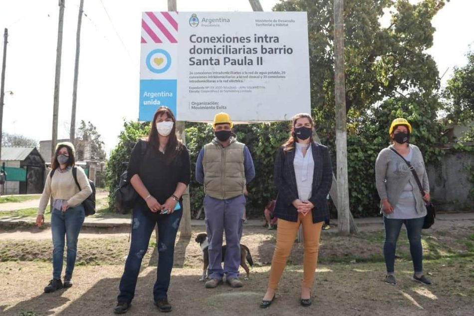 Photo of Moreno: Mariel Fernández y Fernanda Miño recorrieron las obras en Santa Paula II