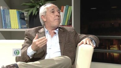 Photo of Eduardo Santín, titular del IPS, en conversatorio de Las 3 Banderas
