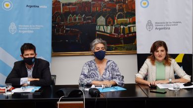 Photo of Cecilia Merchán: «Los cuidados tienen un lugar central en la economía y en la contención de la pandemia»