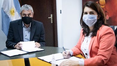 Photo of Moreno: Mariel Fernández y Ferraresi acordaron la construcción de 600 viviendas