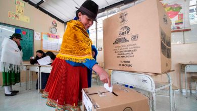 Photo of Más de 13 millones de personas eligen presidente en Ecuador