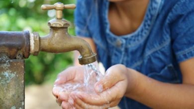 Photo of Uno de cada siete porteños “no accede formalmente al agua potable”