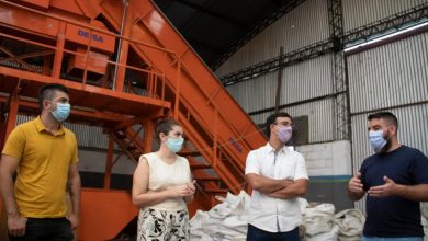 Photo of Moreno: Mariel Fernández y Alexandre Roig visitaron una Planta de clasificación de residuos morenense