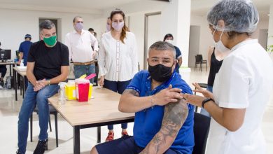 Photo of Vacunación en Hurlingham: Zabaleta acompañó al vecino numero diez mil del distrito