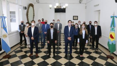 Photo of San Vicente: Mantegazza firmó un convenio con Kicillof y Trotta para el inicio de obras escolares