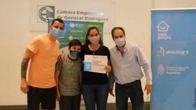 Photo of Gral. Rodríguez: Mauro García participó de una nueva entrega de créditos del Programa “Casa Propia” para familias locales