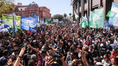 Photo of Masiva movilización en defensa de la soberanía fluvial