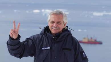 Photo of “Aquí, en el fin del mundo, uno puede asumir la dimensión de la Patria”, dijo el Presidente desde la Antártida