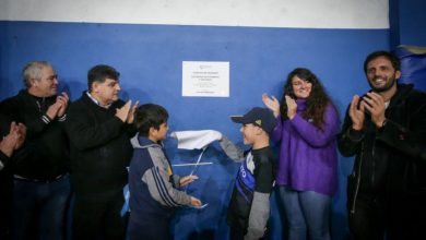 Photo of Con el apoyo del municipio de Quilmes la Sociedad de Fomento 1° de Mayo ya tiene cancha de parquet