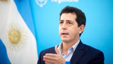 Photo of Wado De Pedro: “Antes tocaban puertas de cuarteles, ahora de juzgados”