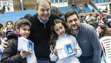 Photo of Unos 3800 alumnos de escuelas primarias brownianas ya recibieron su tablet