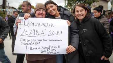 Photo of Mayra recorrió obras de pavimento y se reunió  con vecinos del barrio San Sebastían