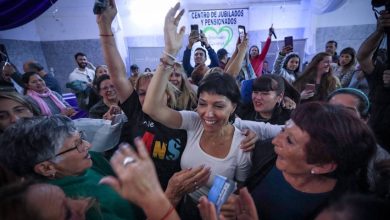 Photo of Mayra se reunió con el referente de instituciones de Quilmes en el Centro de Jubilados y Pencionados “Remolcador Esperanza”