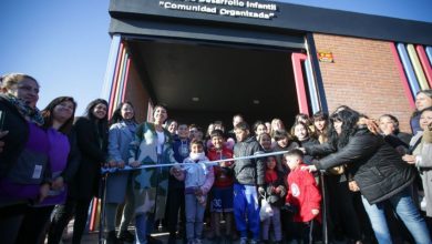 Photo of Mayra inauguró un centro de desarrollo infantil y recorrió obras de pavimentación en el barrio Sayonara