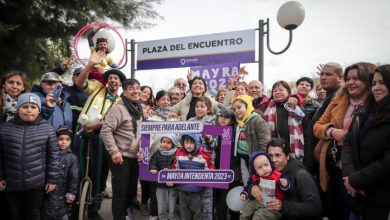 Photo of Mayra recorrió el barrio La Cañada y compartió una jornada de vacaciones de invierno en la Plaza del Encuentro