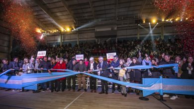 Photo of Junto a una multitud, Julio Zamora inauguró el microestadio municipal “Intendente Cdor. Ricardo Ubieto”