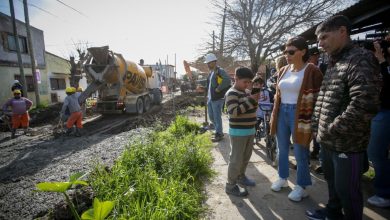 Photo of Mayra recorrió la obra de pavimentación en el barrio La Unión de San Francisco Solano