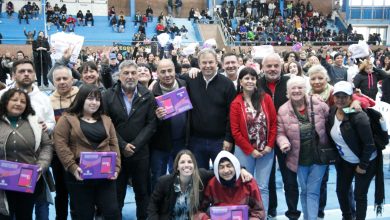 Photo of Cascallares y Fabiani entregaron a 5 mil tablets a jóvenes, adultos mayores y personas con discapacidad